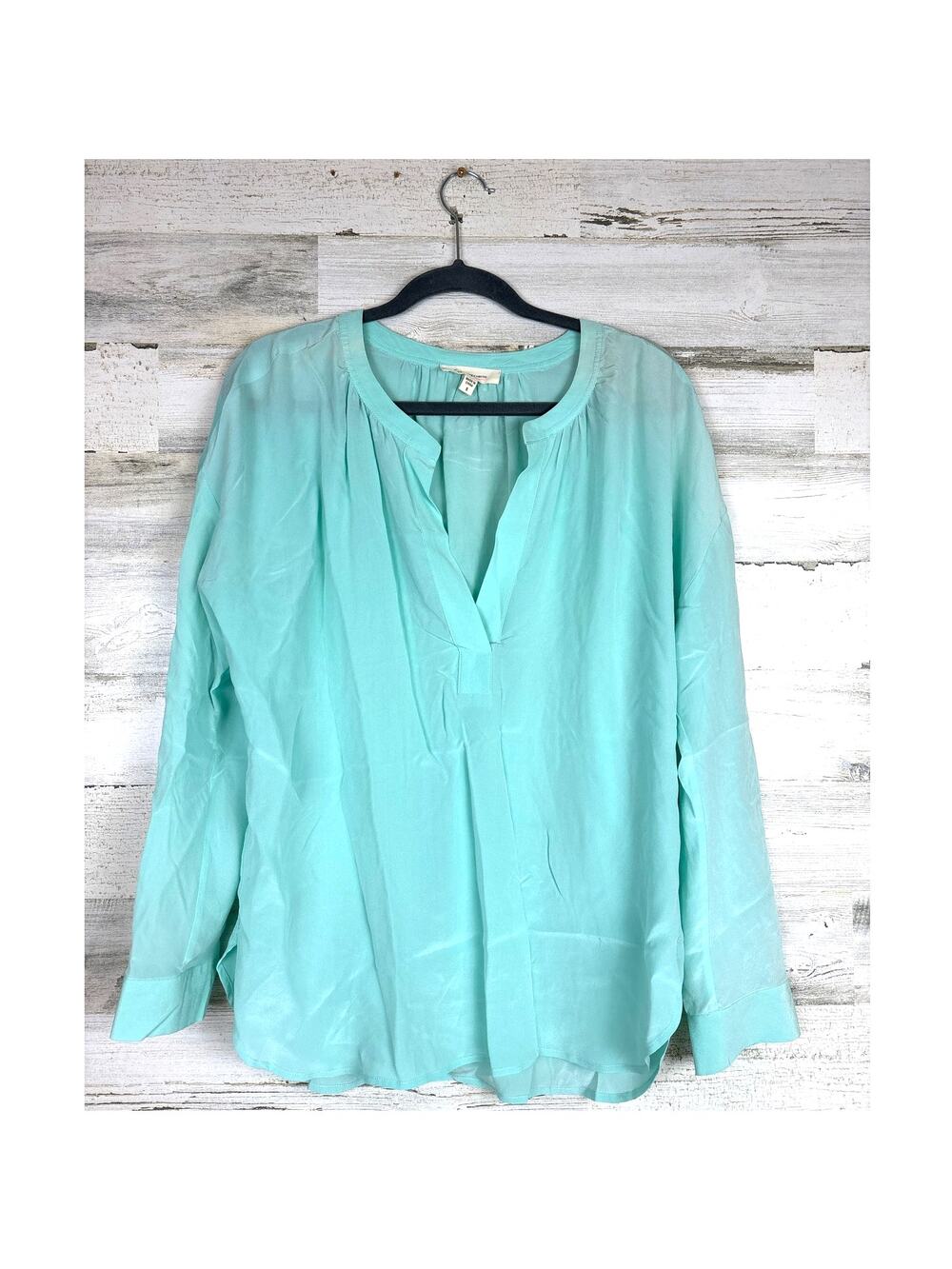 Vince Camuto Womens S Teal 100% Silk Long Sleeve Button Up Lightweight Blouse